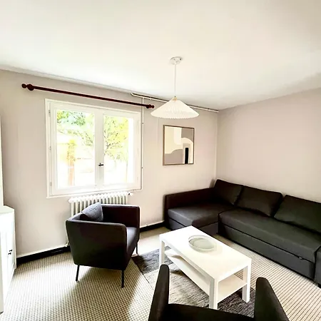 Maison Calme Avec Cour Et Terrasse Proche Aiguillon - Parking - Fr-1-319-578 Semesterbostad Arcachon